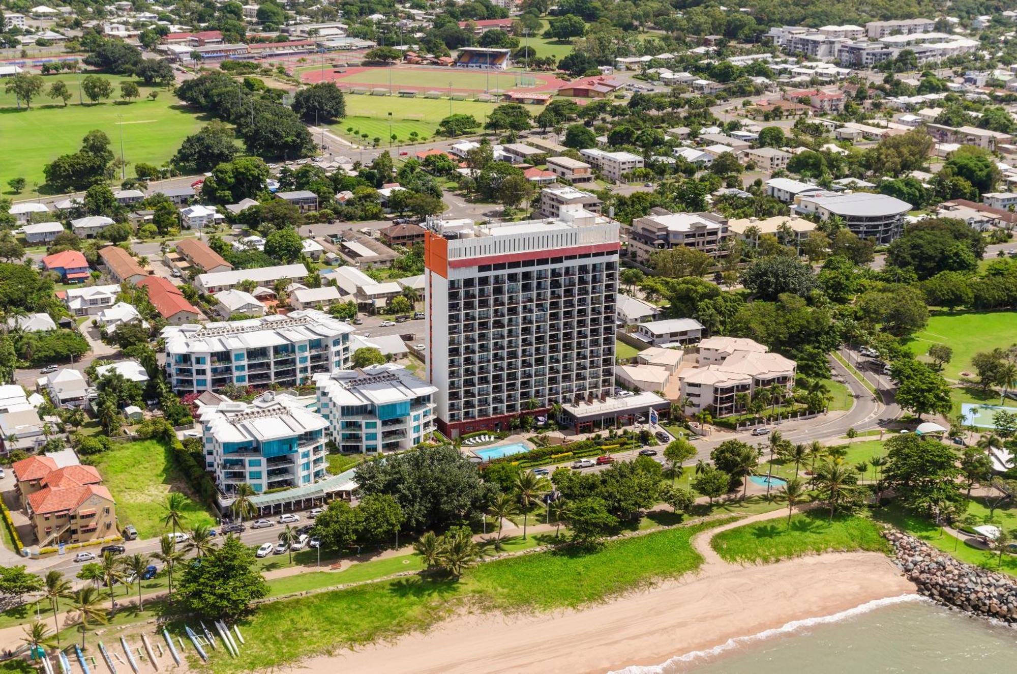 Aquarius On The Beach Aparthotel Townsville Ngoại thất bức ảnh