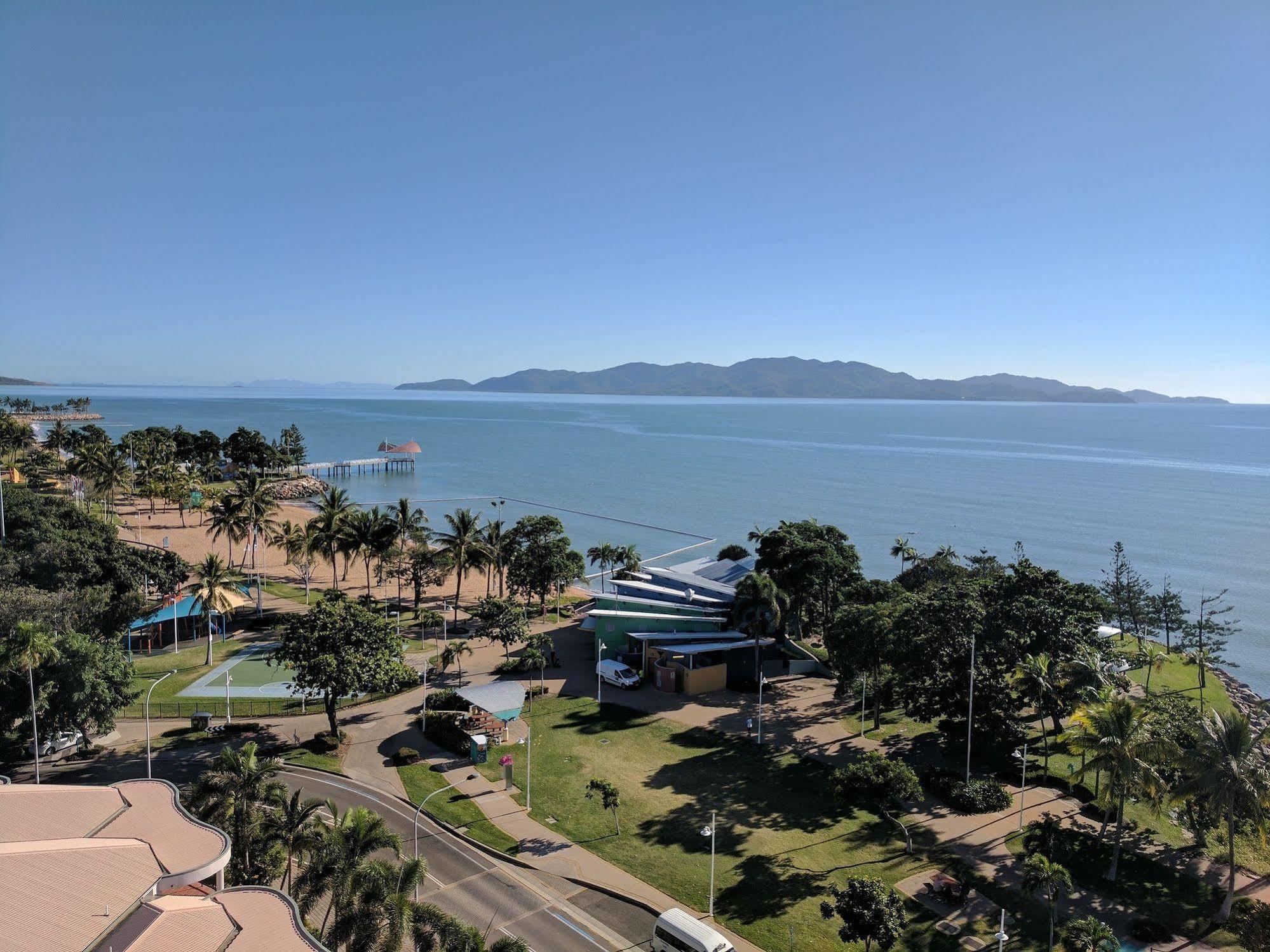 Aquarius On The Beach Townsville Ngoại thất bức ảnh